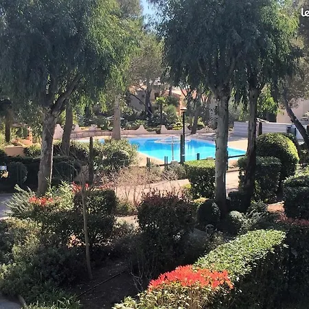 Saint-Raphael, Boulouris, F2 Dans Belle Residence 3 Piscines, Proche Bord De Mer Exterior photo